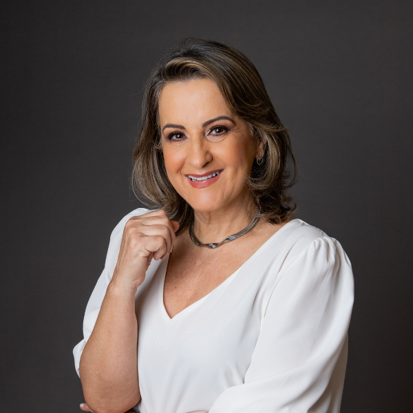 Dra. Elizabeth Pimentel